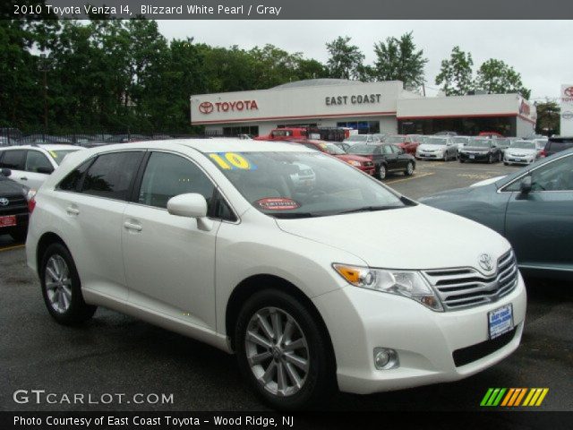 2010 Toyota Venza I4 in Blizzard White Pearl