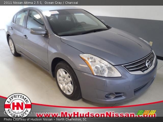 2011 Nissan Altima 2.5 S in Ocean Gray