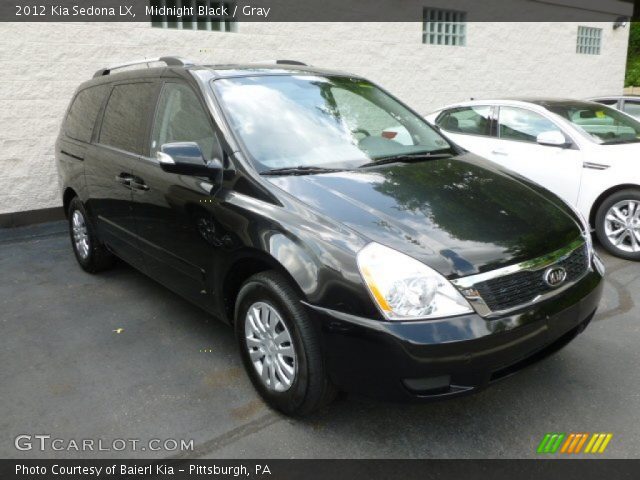 2012 Kia Sedona LX in Midnight Black