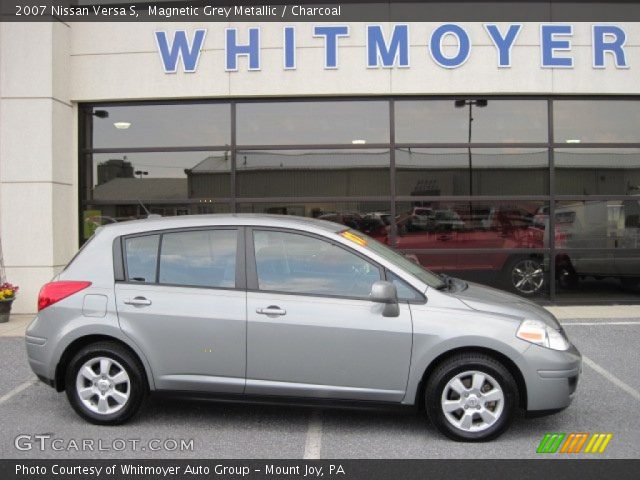 2007 Nissan Versa S in Magnetic Grey Metallic