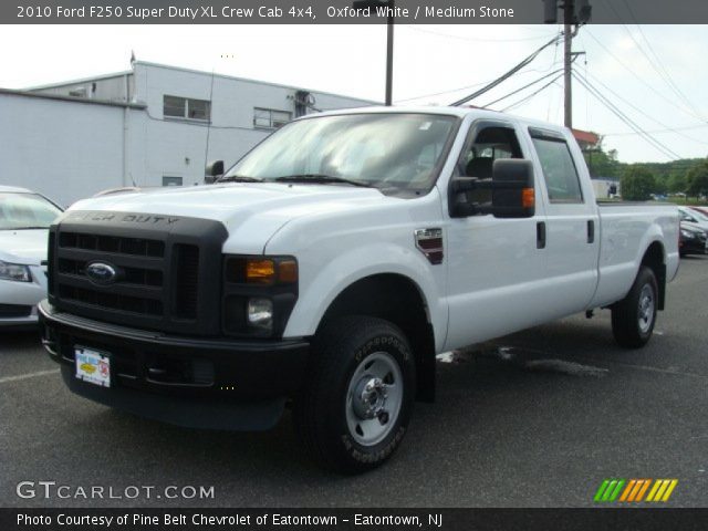 2010 Ford F250 Super Duty XL Crew Cab 4x4 in Oxford White