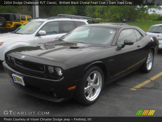 2009 Dodge Challenger R/T Classic in Brilliant Black Crystal Pearl Coat
