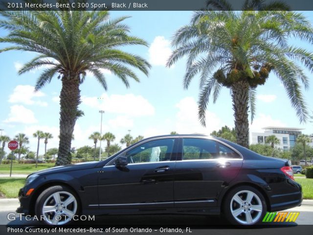 2011 Mercedes-Benz C 300 Sport in Black