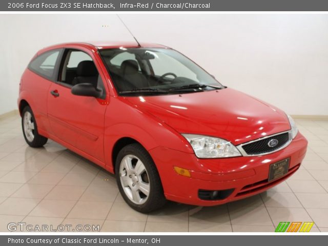 2006 Ford Focus ZX3 SE Hatchback in Infra-Red