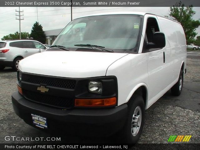 2012 Chevrolet Express 3500 Cargo Van in Summit White