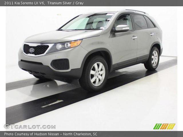 2011 Kia Sorento LX V6 in Titanium Silver