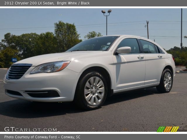 2012 Chrysler 200 LX Sedan in Bright White