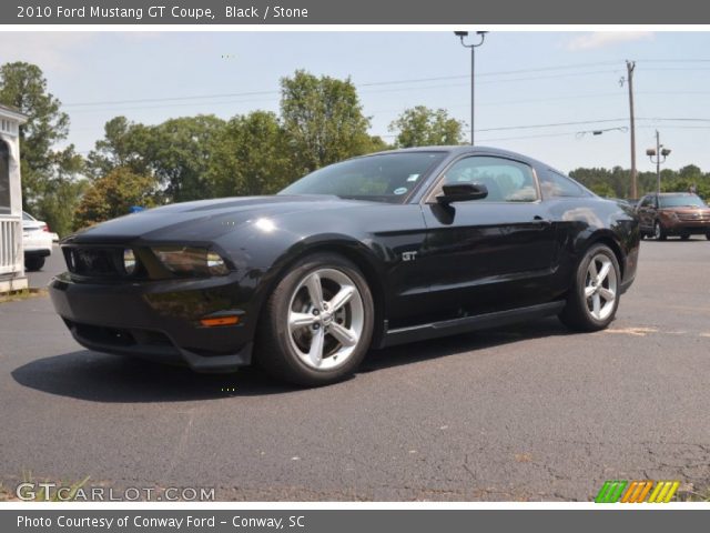 2010 Ford Mustang GT Coupe in Black