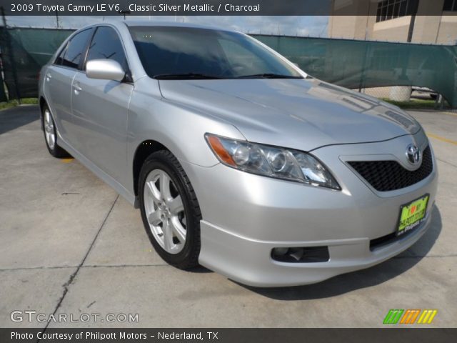 2009 Toyota Camry LE V6 in Classic Silver Metallic