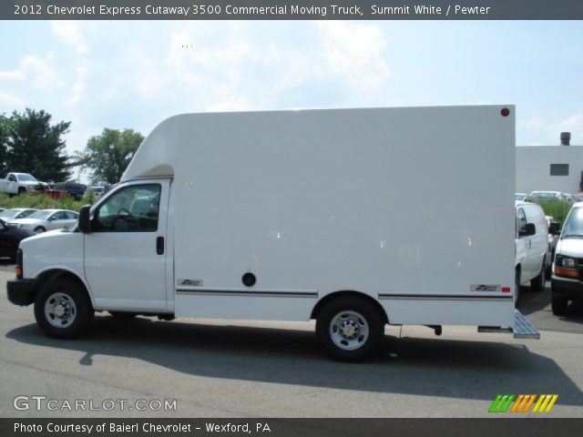 2012 Chevrolet Express Cutaway 3500 Commercial Moving Truck in Summit White