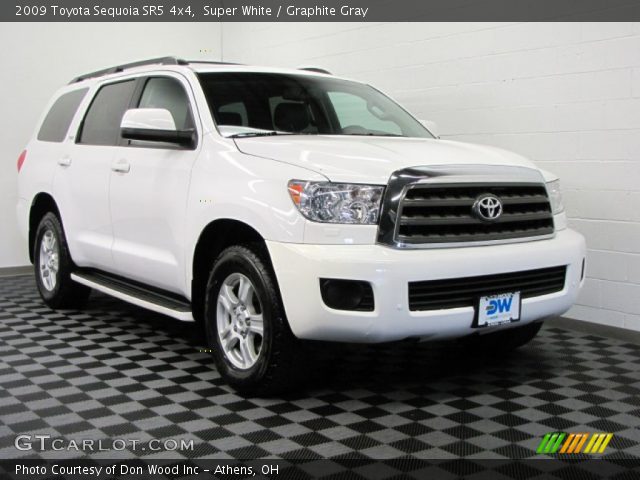 2009 Toyota Sequoia SR5 4x4 in Super White