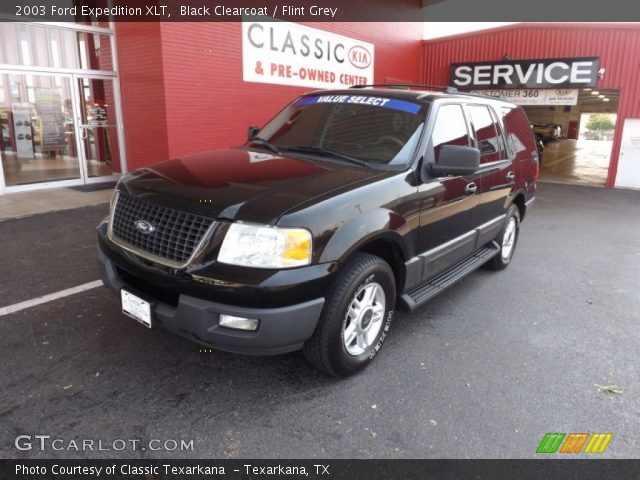 2003 Ford Expedition XLT in Black Clearcoat