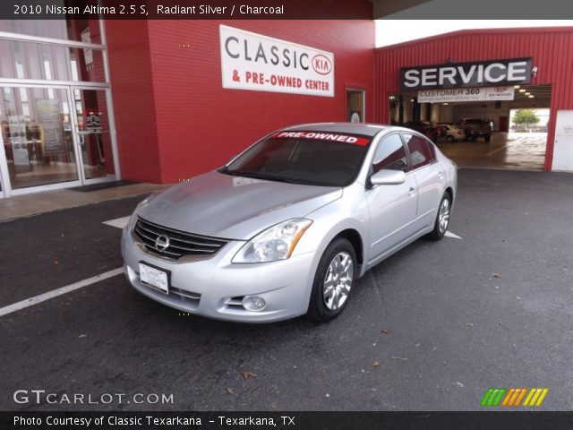 2010 Nissan Altima 2.5 S in Radiant Silver