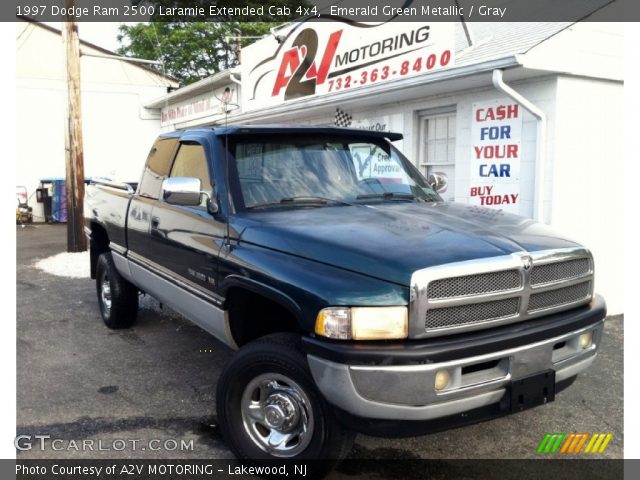 1997 Dodge Ram 2500 Laramie Extended Cab 4x4 in Emerald Green Metallic