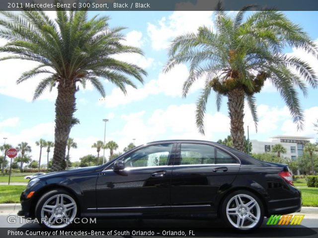 2011 Mercedes-Benz C 300 Sport in Black