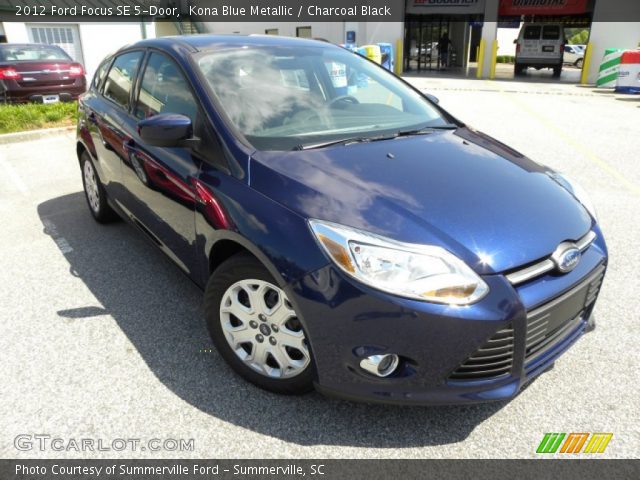 2012 Ford Focus SE 5-Door in Kona Blue Metallic