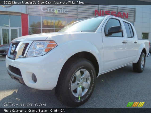 2012 Nissan Frontier SV Crew Cab in Avalanche White