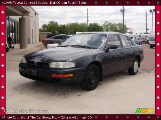 1993 Toyota Camry LE Sedan in Dark Green Pearl