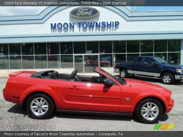 2009 Ford Mustang V6 Premium Convertible in Torch Red