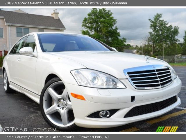 2009 Mercedes-Benz S 550 4Matic Sedan in Arctic White