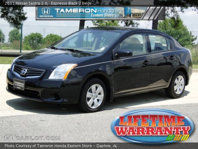 2011 Nissan Sentra 2.0 in Espresso Black