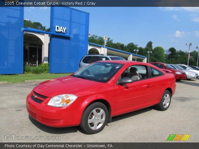 2005 Chevrolet Cobalt Coupe in Victory Red