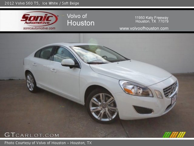 2012 Volvo S60 T5 in Ice White