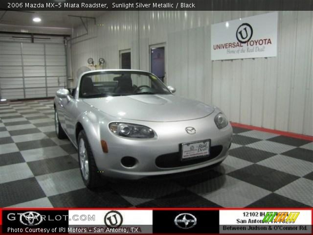 2006 Mazda MX-5 Miata Roadster in Sunlight Silver Metallic