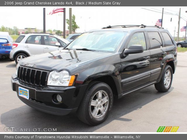 2006 Jeep Grand Cherokee Laredo 4x4 in Black