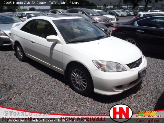 2005 Honda Civic EX Coupe in Taffeta White