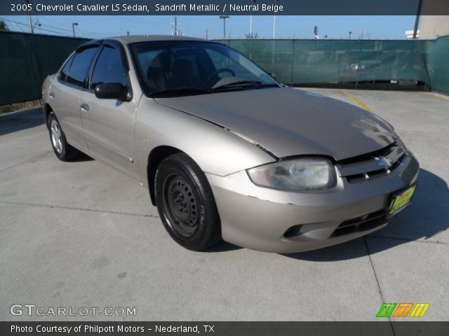 2005 Chevrolet Cavalier LS Sedan in Sandrift Metallic