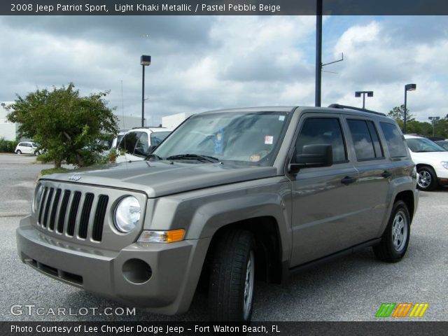 2008 Jeep Patriot Sport in Light Khaki Metallic
