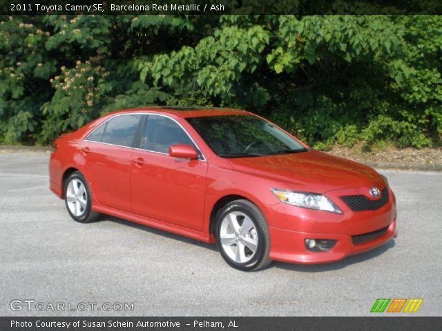 2011 Toyota Camry SE in Barcelona Red Metallic