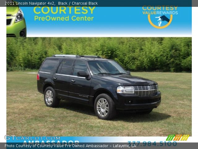 2011 Lincoln Navigator 4x2 in Black