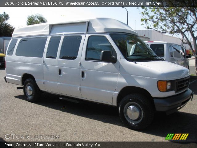 2006 Ford E Series Van E150 XL  Wheelchair Access in Oxford White