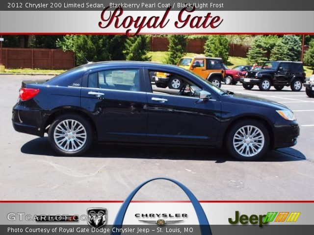 2012 Chrysler 200 Limited Sedan in Blackberry Pearl Coat