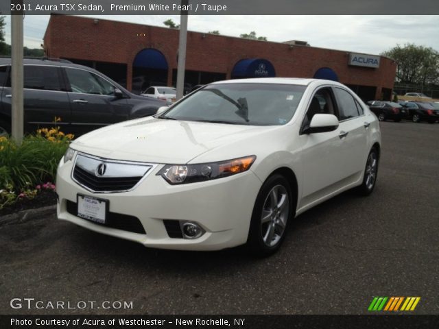2011 Acura TSX Sedan in Premium White Pearl
