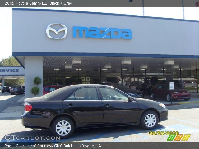 2005 Toyota Camry LE in Black