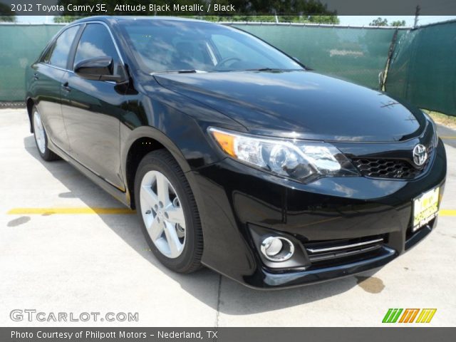 2012 Toyota Camry SE in Attitude Black Metallic