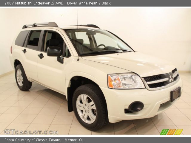 2007 Mitsubishi Endeavor LS AWD in Dover White Pearl