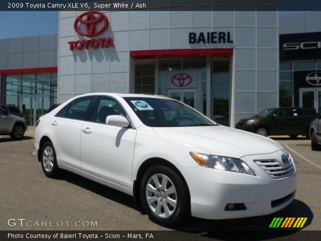 2009 Toyota Camry XLE V6 in Super White