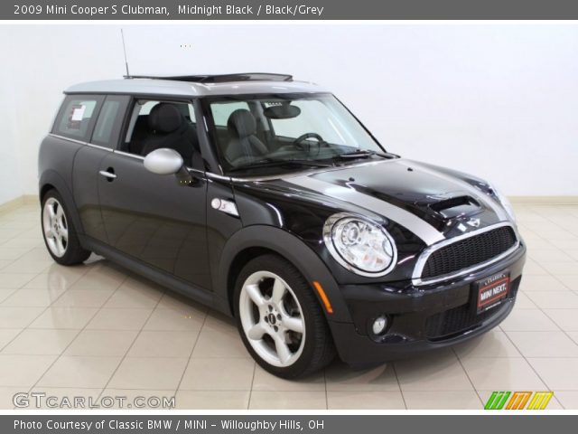 2009 Mini Cooper S Clubman in Midnight Black