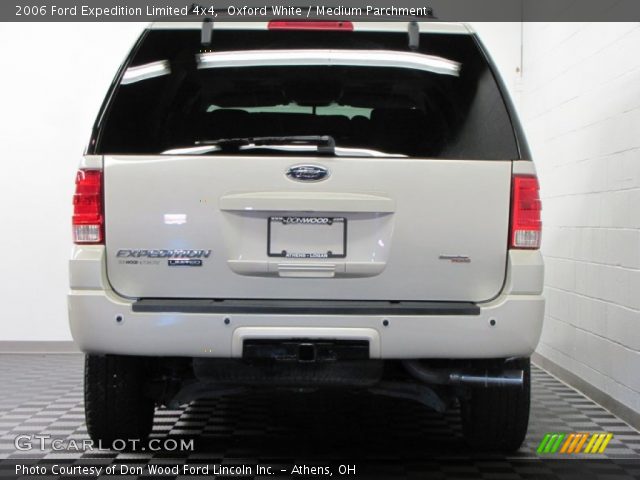 2006 Ford Expedition Limited 4x4 in Oxford White