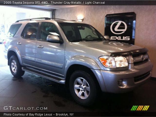 2005 Toyota Sequoia SR5 4WD in Thunder Gray Metallic