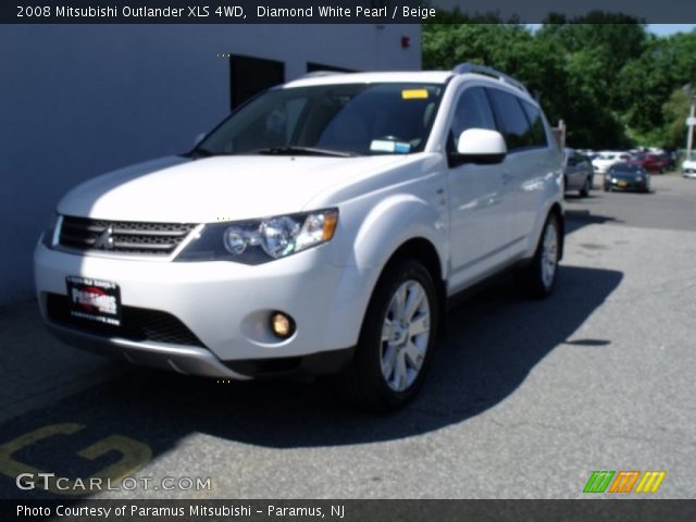 2008 Mitsubishi Outlander XLS 4WD in Diamond White Pearl