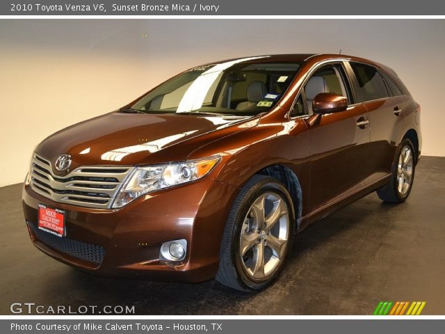 2010 Toyota Venza V6 in Sunset Bronze Mica