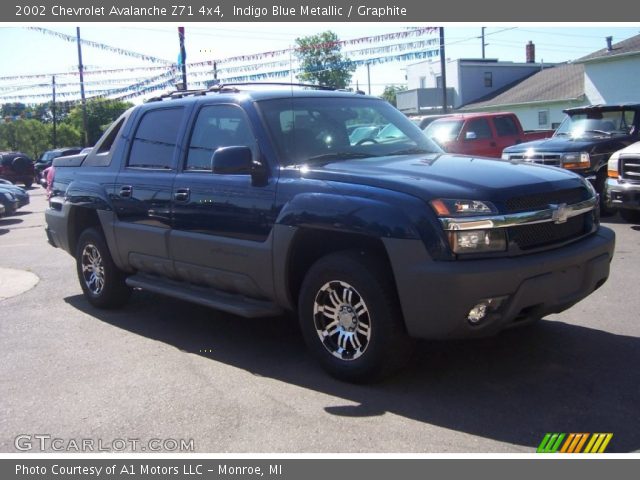 2002 Chevrolet Avalanche Z71 4x4 in Indigo Blue Metallic