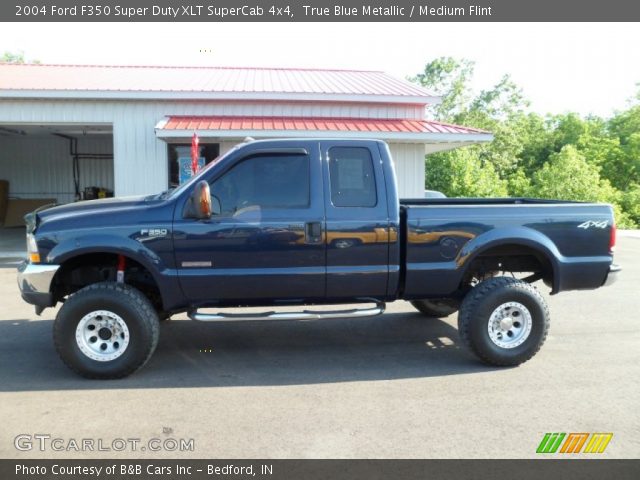2004 Ford F350 Super Duty XLT SuperCab 4x4 in True Blue Metallic