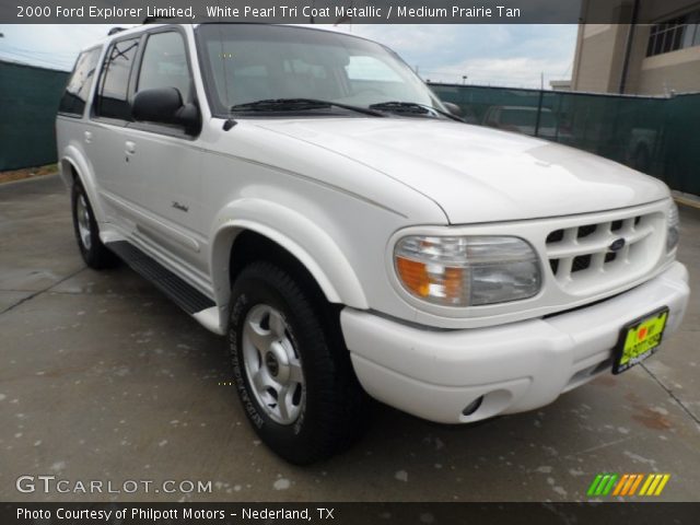 White Pearl Tri Coat Metallic 2000 Ford Explorer Limited