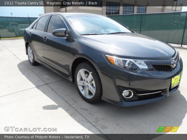 2012 Toyota Camry SE in Magnetic Gray Metallic